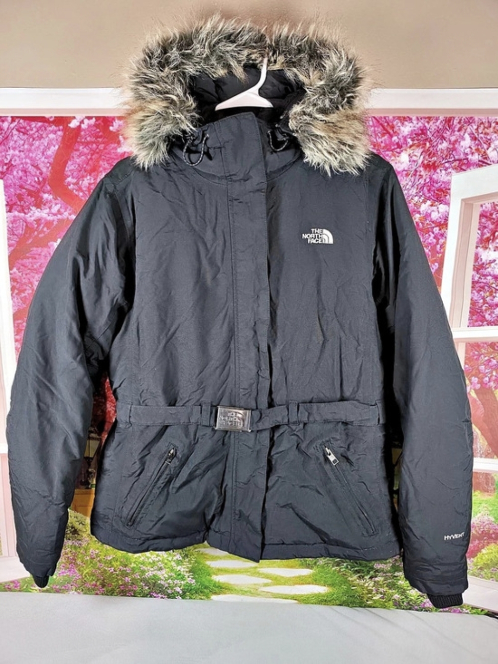 The North Face HyVent Black Down Winter Parka Jacket with Belt Hooded Women's L